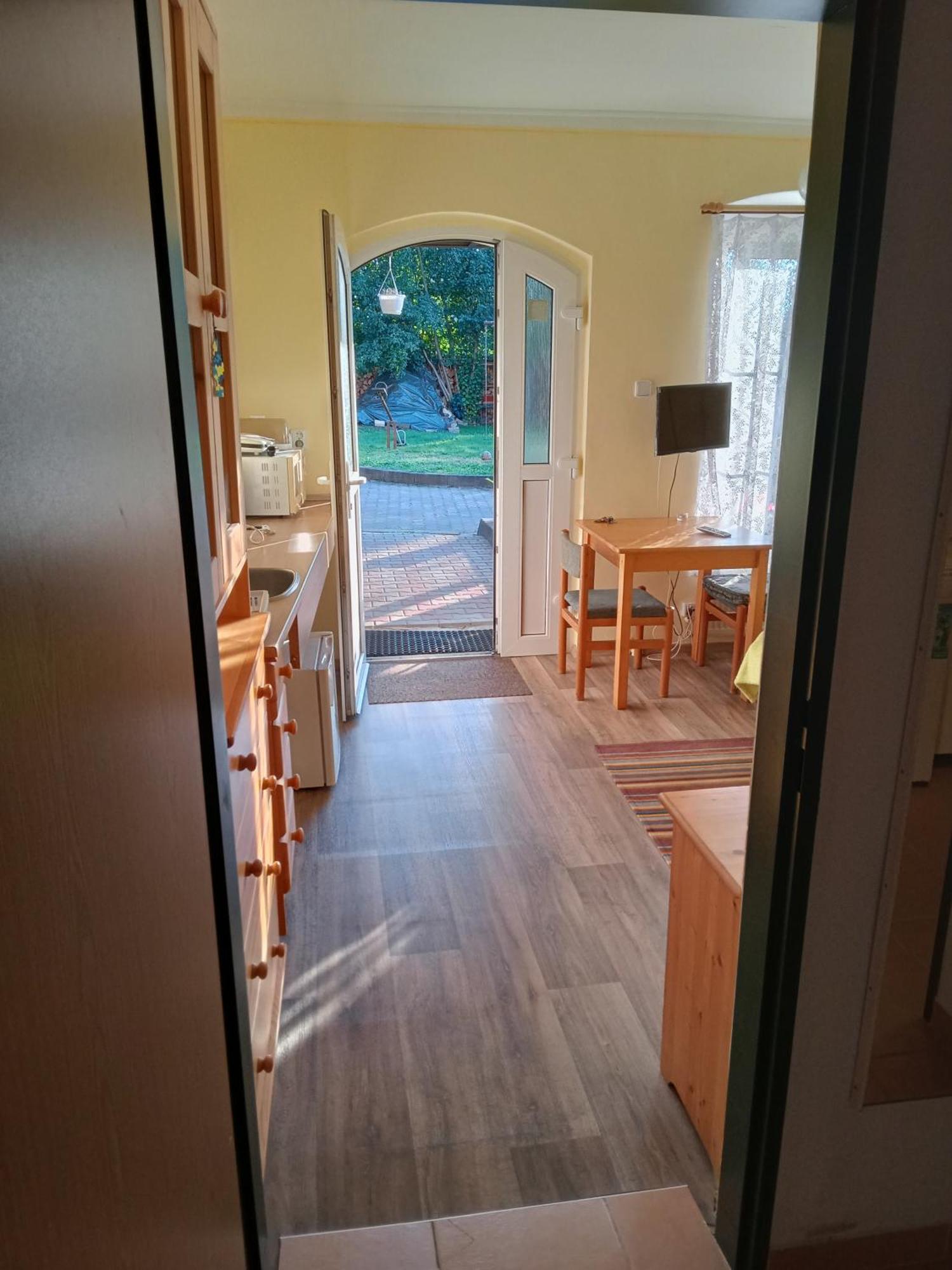 הרנסקו Hotel U Zeleneho Stromu - Zum Gruenen Baum מראה חיצוני תמונה